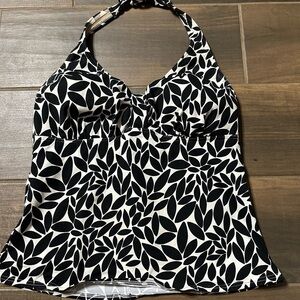 Lands' End Black and White Leaf Bikini Top